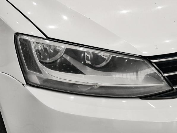Volkswagen Jetta VI с пробегом 2015 года, цена 850 000 рублей, 239272 км, седан, Автокод Объявления