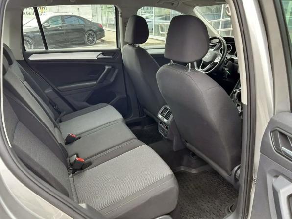 Volkswagen Tiguan II Рестайлинг с пробегом 2021 года, цена 2 399 000 рублей, 103741 км, внедорожник, Автокод Объявления