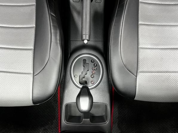 Suzuki SX4 I (Classic) Рестайлинг с пробегом 2011 года, цена 840 000 рублей, 184334 км, хэтчбек, Автокод Объявления