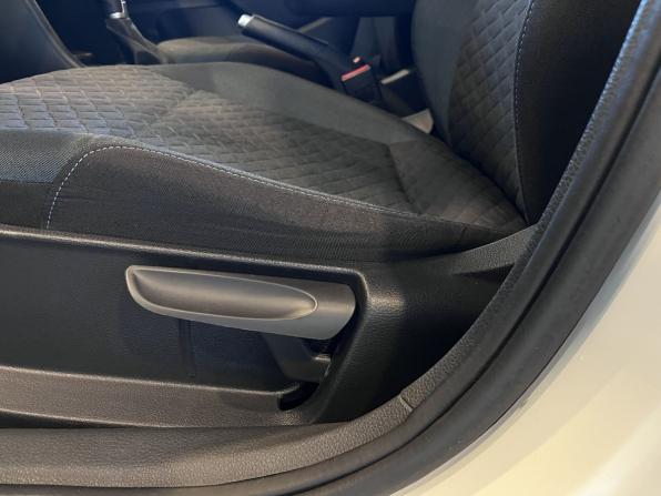 Volkswagen Polo V Рестайлинг с пробегом 2020 года, цена 1 255 000 рублей, 154763 км, седан, Автокод Объявления