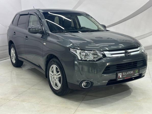 Mitsubishi Outlander III Рестайлинг с пробегом 2014 года, цена 1 375 000 рублей, 156121 км, внедорожник, Автокод Объявления