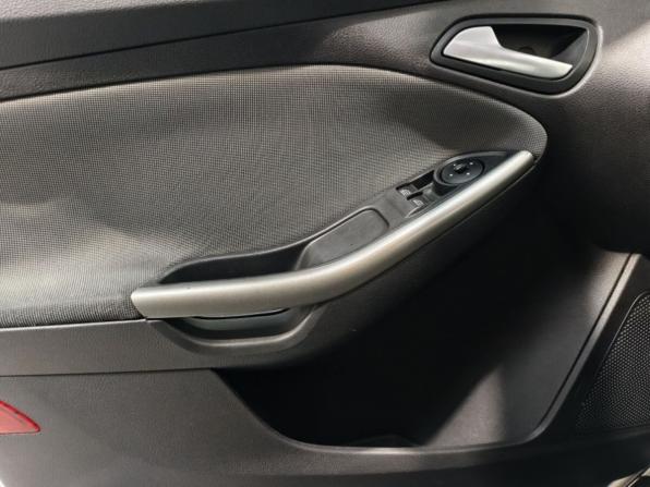 Ford Focus III с пробегом 2012 года, цена 767 000 рублей, 219435 км, универсал, Автокод Объявления
