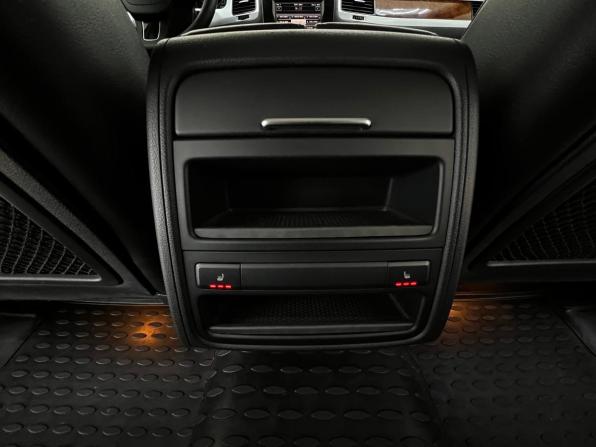 Volkswagen Touareg II с пробегом 2012 года, цена 1 899 000 рублей, 213578 км, внедорожник, Автокод Объявления