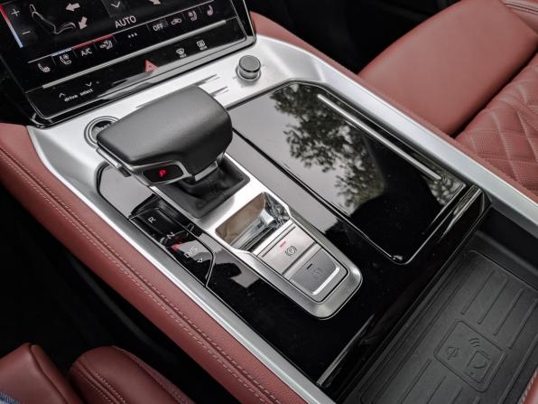 Audi Q6 с пробегом 2023 года, цена 7 105 000 рублей, 20509 км, внедорожник, Автокод Объявления