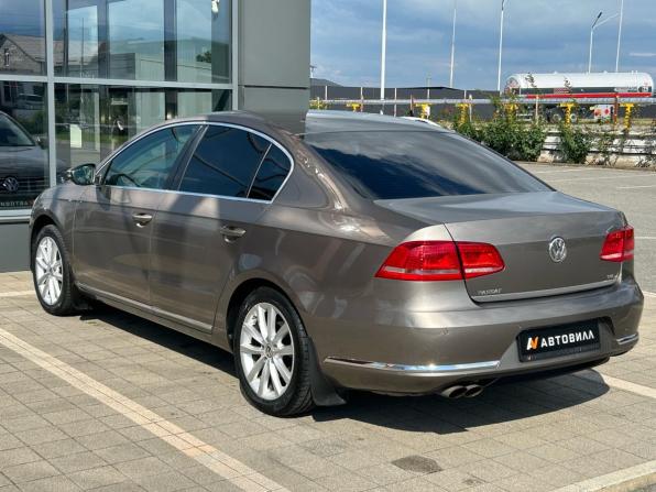 Volkswagen Passat B7 с пробегом 2011 года, цена 950 000 рублей, 187613 км, седан, Автокод Объявления
