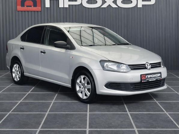 Volkswagen Polo V с пробегом 2013 года, цена 847 000 рублей, 139481 км, седан, Автокод Объявления