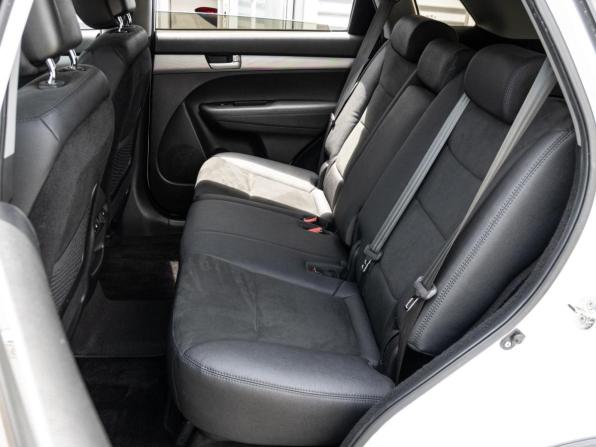 Kia Sorento II Рестайлинг с пробегом 2015 года, цена 1 920 000 рублей, 132503 км, внедорожник, Автокод Объявления