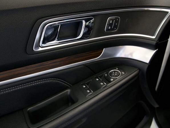Ford Explorer V Рестайлинг 2 с пробегом 2018 года, цена 2 899 000 рублей, 105345 км, внедорожник, Автокод Объявления