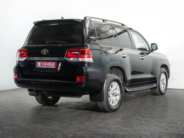 Toyota Land Cruiser 200 Series Рестайлинг 2 с пробегом 2018 года, цена 7 250 000 рублей, 138262 км, внедорожник, Автокод Объявления