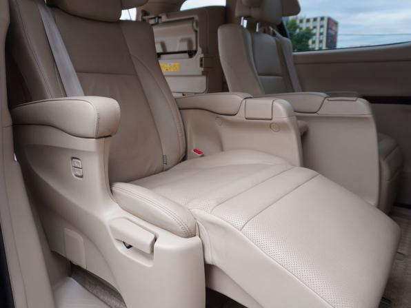 Toyota Alphard II с пробегом 2012 года, цена 2 890 000 рублей, 169983 км, минивэн, Автокод Объявления