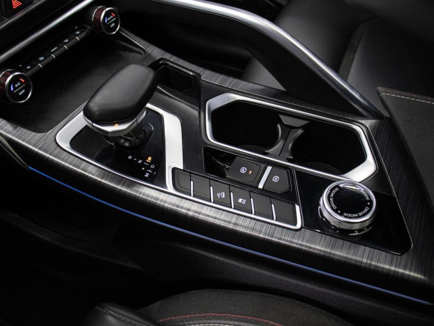 Geely Tugella I Рестайлинг Москва  - изображение 18