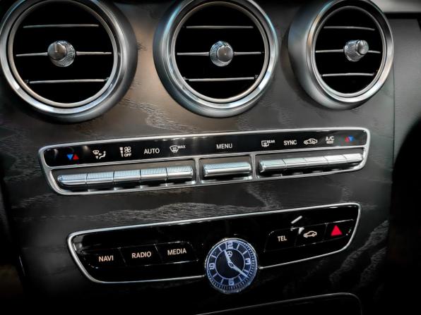 Mercedes-Benz C-Класс IV (W205) Рестайлинг с пробегом 2019 года, цена 3 600 000 рублей, 86200 км, седан, Автокод Объявления
