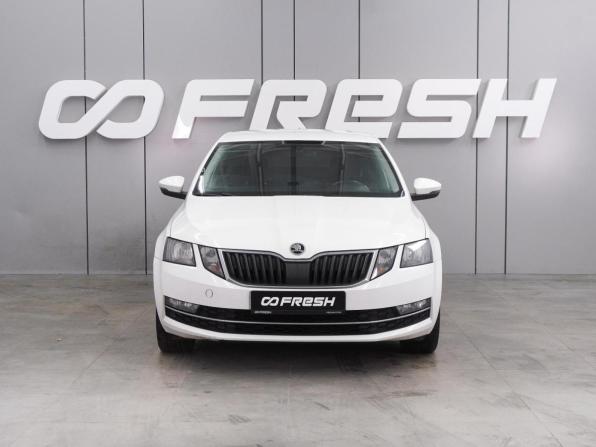 Skoda Octavia III (A7) Рестайлинг с пробегом 2018 года, цена 1 449 000 рублей, 180987 км, лифтбек, Автокод Объявления