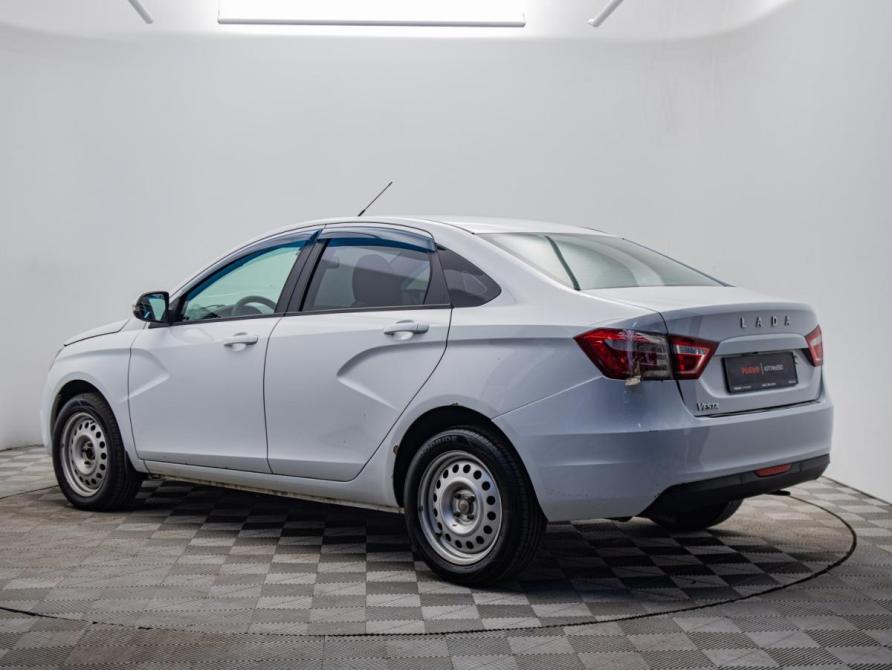 Lada (ВАЗ) Vesta I Москва  - изображение 3