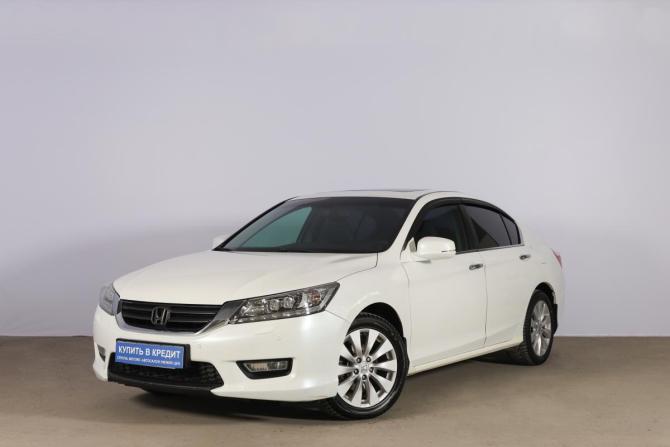 Honda Accord IX с пробегом 2013 года, цена 1 799 000 рублей, 220000 км, седан, Автокод Объявления