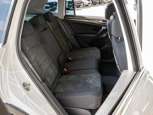 Volkswagen Tiguan II с пробегом 2019 года, цена 2 800 000 рублей, 123516 км, внедорожник, Автокод Объявления