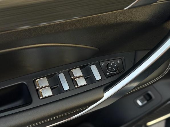 Geely Atlas Pro с пробегом 2024 года, цена 2 390 000 рублей, 2924 км, внедорожник, Автокод Объявления