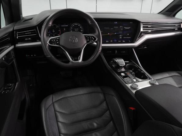 Volkswagen Touareg III с пробегом 2019 года, цена 4 104 000 рублей, 210918 км, внедорожник, Автокод Объявления