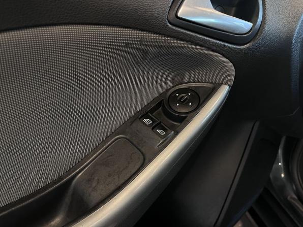 Ford Focus III с пробегом 2011 года, цена 670 000 рублей, 176720 км, хэтчбек, Автокод Объявления