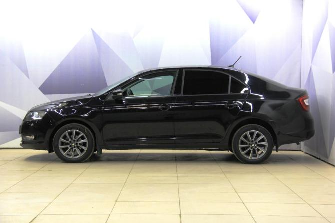 Skoda Rapid I Рестайлинг с пробегом 2018 года, цена 1 219 300 рублей, 157506 км, лифтбек, Автокод Объявления