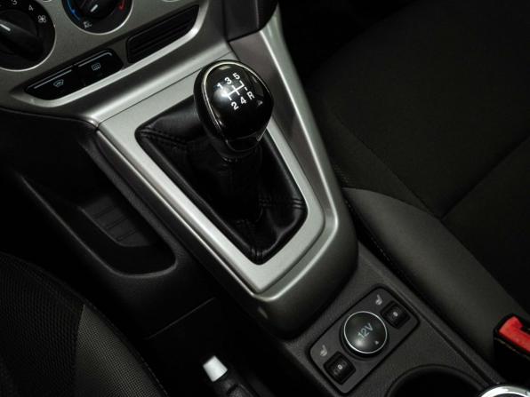Ford Focus III с пробегом 2013 года, цена 668 000 рублей, 200337 км, универсал, Автокод Объявления