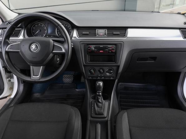Skoda Rapid I с пробегом 2014 года, цена 949 000 рублей, 155350 км, лифтбек, Автокод Объявления