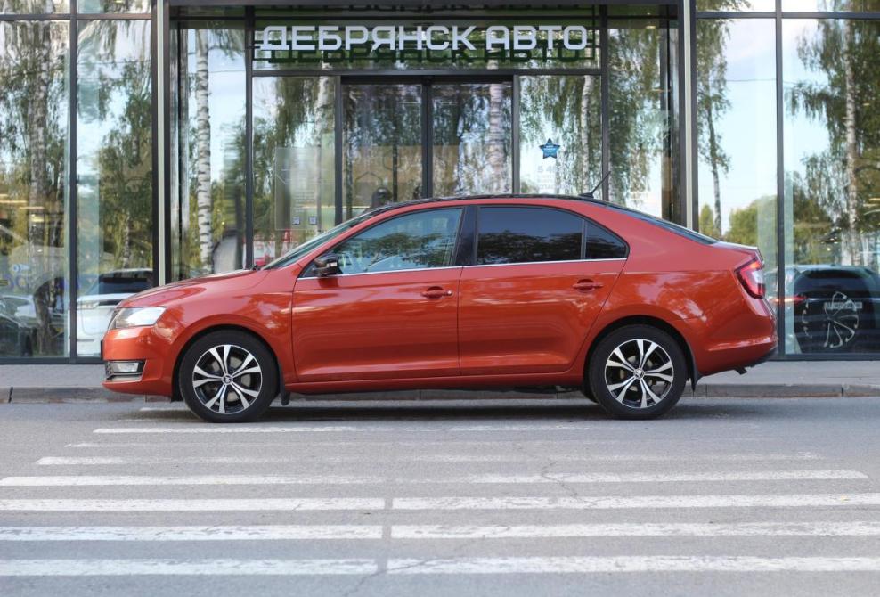 Skoda Rapid I Рестайлинг Брянск  - изображение 2
