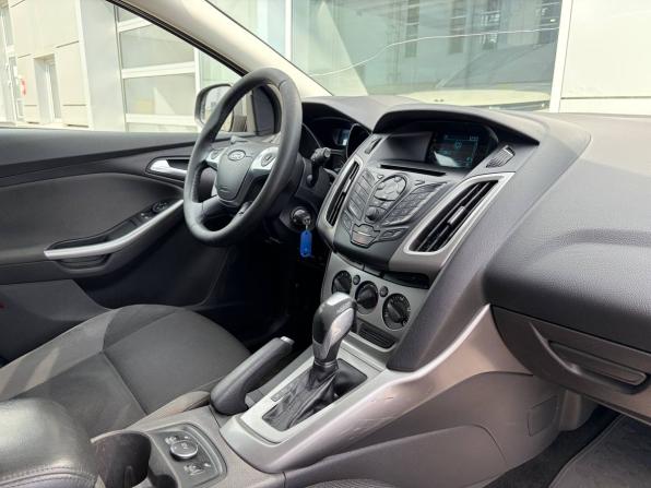 Ford Focus III с пробегом 2015 года, цена 635 000 рублей, 208000 км, хэтчбек, Автокод Объявления