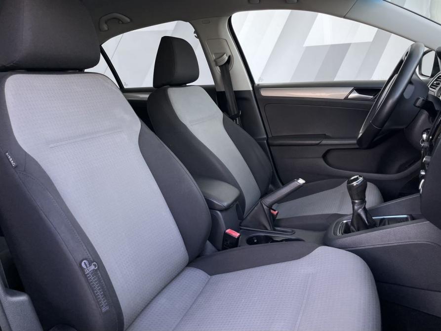 Volkswagen Jetta VI Рестайлинг Екатеринбург  - изображение 24