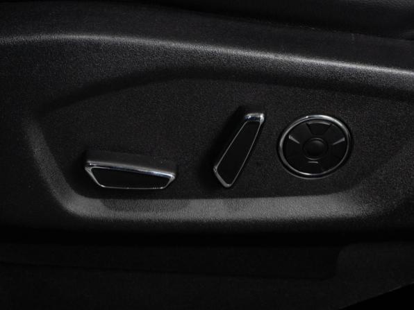 Ford Explorer V Рестайлинг с пробегом 2015 года, цена 2 800 000 рублей, 161629 км, внедорожник, Автокод Объявления