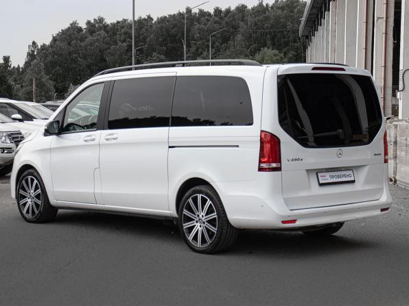 Mercedes-Benz V-Класс III (W447) Рестайлинг с пробегом 2022 года, цена 6 998 000 рублей, 52783 км, минивэн, Автокод Объявления