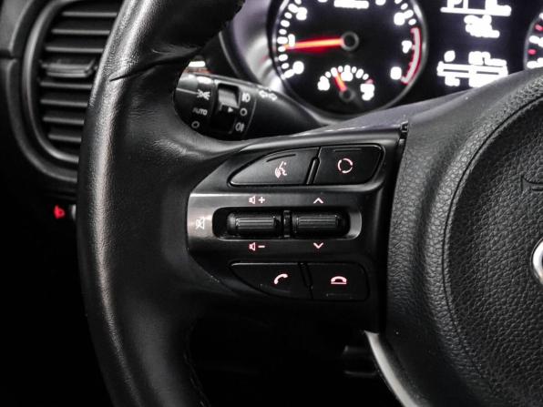 Kia Rio IV с пробегом 2019 года, цена 1 469 000 рублей, 129460 км, седан, Автокод Объявления