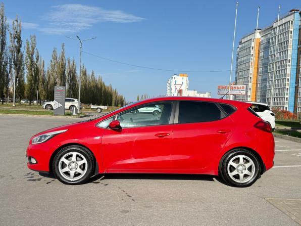 Kia Ceed II с пробегом 2014 года, цена 970 000 рублей, 174500 км, хэтчбек, Автокод Объявления