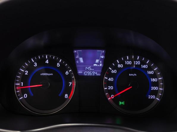 Hyundai Solaris I с пробегом 2014 года, цена 790 000 рублей, 110000 км, хэтчбек, Автокод Объявления