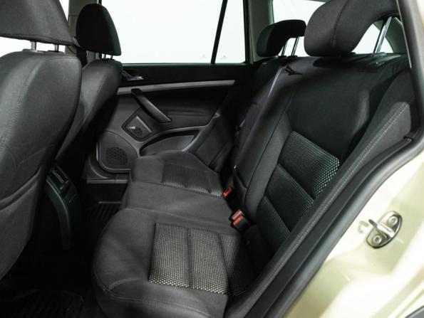 Skoda Octavia II (A5) Рестайлинг с пробегом 2011 года, цена 1 240 000 рублей, 190794 км, универсал, Автокод Объявления