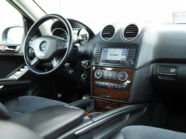Mercedes-Benz M-Класс II (W164) Рестайлинг с пробегом 2008 года, цена 1 299 000 рублей, 138000 км, внедорожник, Автокод Объявления