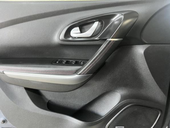Renault Kadjar I Рестайлинг с пробегом 2019 года, цена 1 872 700 рублей, 120953 км, внедорожник, Автокод Объявления