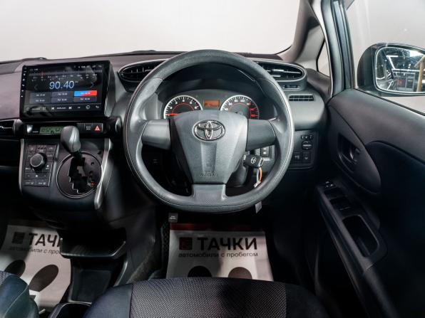 Toyota Wish II Рестайлинг с пробегом 2012 года, цена 1 350 000 рублей, 144600 км, минивэн, Автокод Объявления
