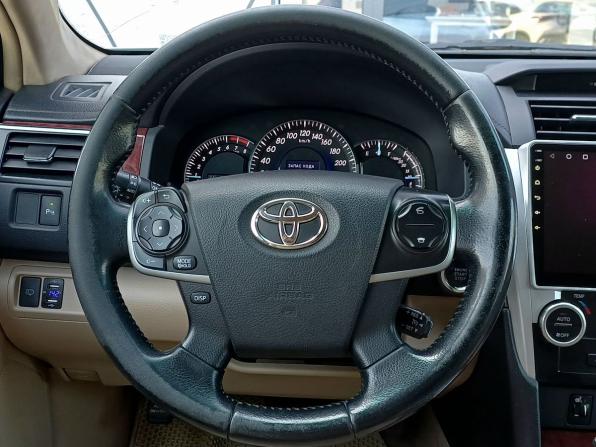 Toyota Camry VII (XV50) с пробегом 2012 года, цена 1 349 000 рублей, 395926 км, седан, Автокод Объявления