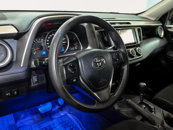 Toyota RAV4 IV (XA40) с пробегом 2015 года, цена 1 820 000 рублей, 250548 км, внедорожник, Автокод Объявления