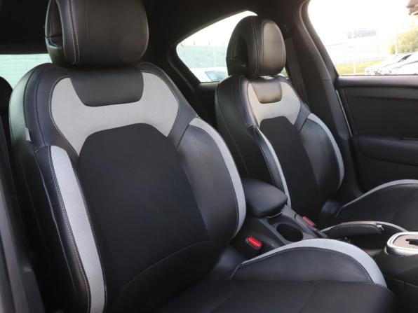 Citroen DS4 с пробегом 2015 года, цена 780 000 рублей, 131363 км, хэтчбек, Автокод Объявления