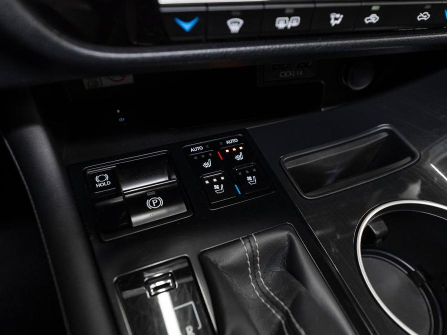 Lexus RX IV Рестайлинг Москва  - изображение 23