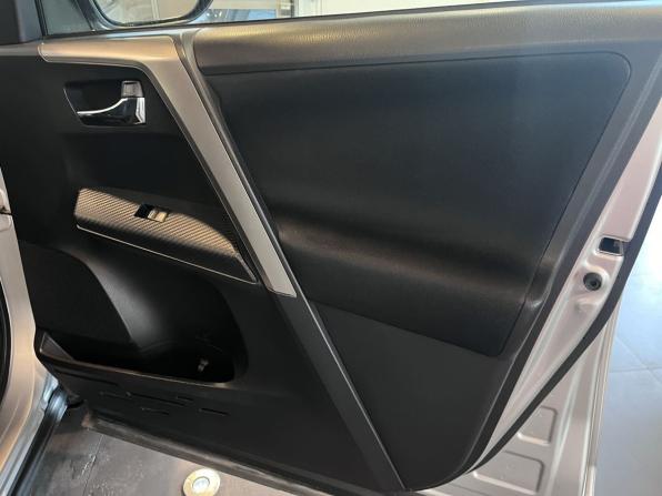 Toyota RAV4 IV (XA40) с пробегом 2015 года, цена 2 480 000 рублей, 56687 км, внедорожник, Автокод Объявления