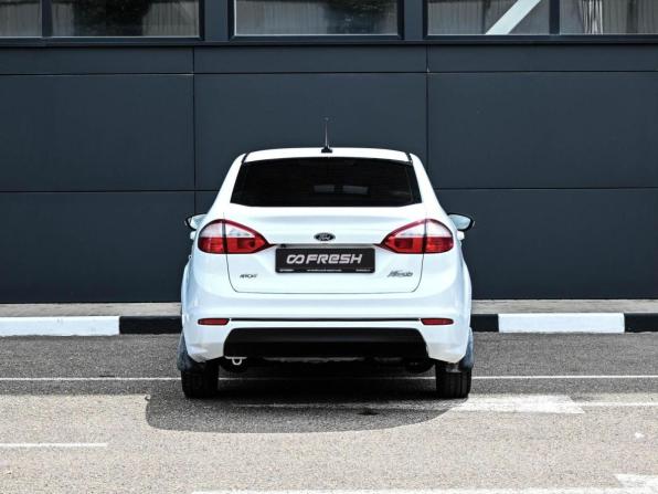 Ford Fiesta Mk6 Рестайлинг с пробегом 2018 года, цена 779 000 рублей, 124568 км, седан, Автокод Объявления