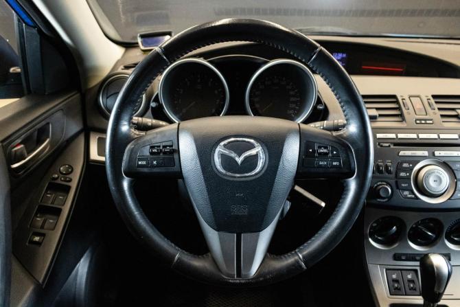 Mazda 3 II (BL) с пробегом 2009 года, цена 850 000 рублей, 218122 км, хэтчбек, Автокод Объявления