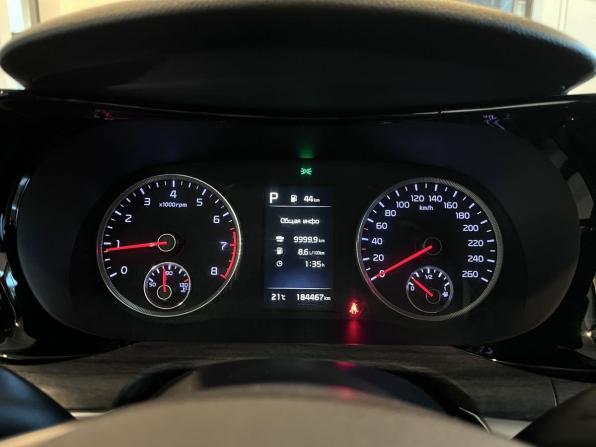 Kia K5 III с пробегом 2022 года, цена 2 150 000 рублей, 184442 км, седан, Автокод Объявления