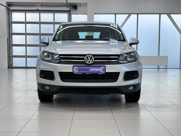 Volkswagen Touareg II с пробегом 2012 года, цена 2 399 000 рублей, 119230 км, внедорожник, Автокод Объявления