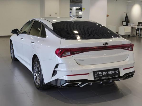 Kia K5 III с пробегом 2021 года, цена 2 400 000 рублей, 93147 км, седан, Автокод Объявления
