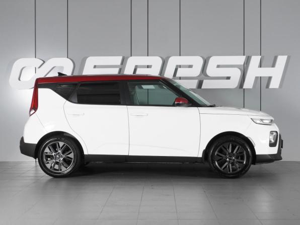 Kia Soul III с пробегом 2020 года, цена 1 940 000 рублей, 132180 км, хэтчбек, Автокод Объявления