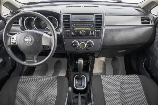 Nissan Tiida I Рестайлинг с пробегом 2010 года, цена 779 000 рублей, 240000 км, седан, Автокод Объявления
